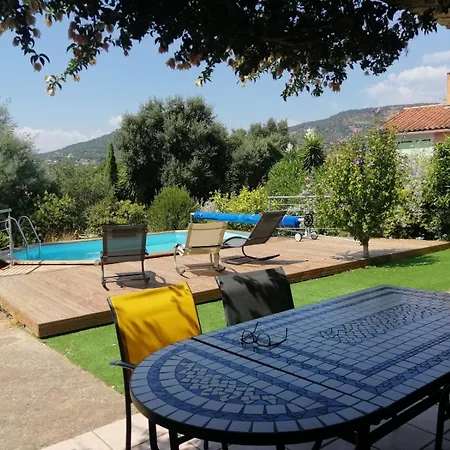 Le Clos Ferte Au Lavandou Willa *
